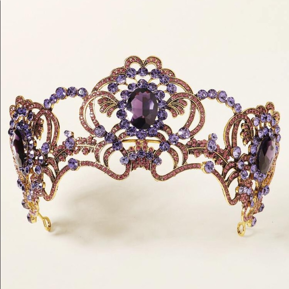 Crystal crown tiaras